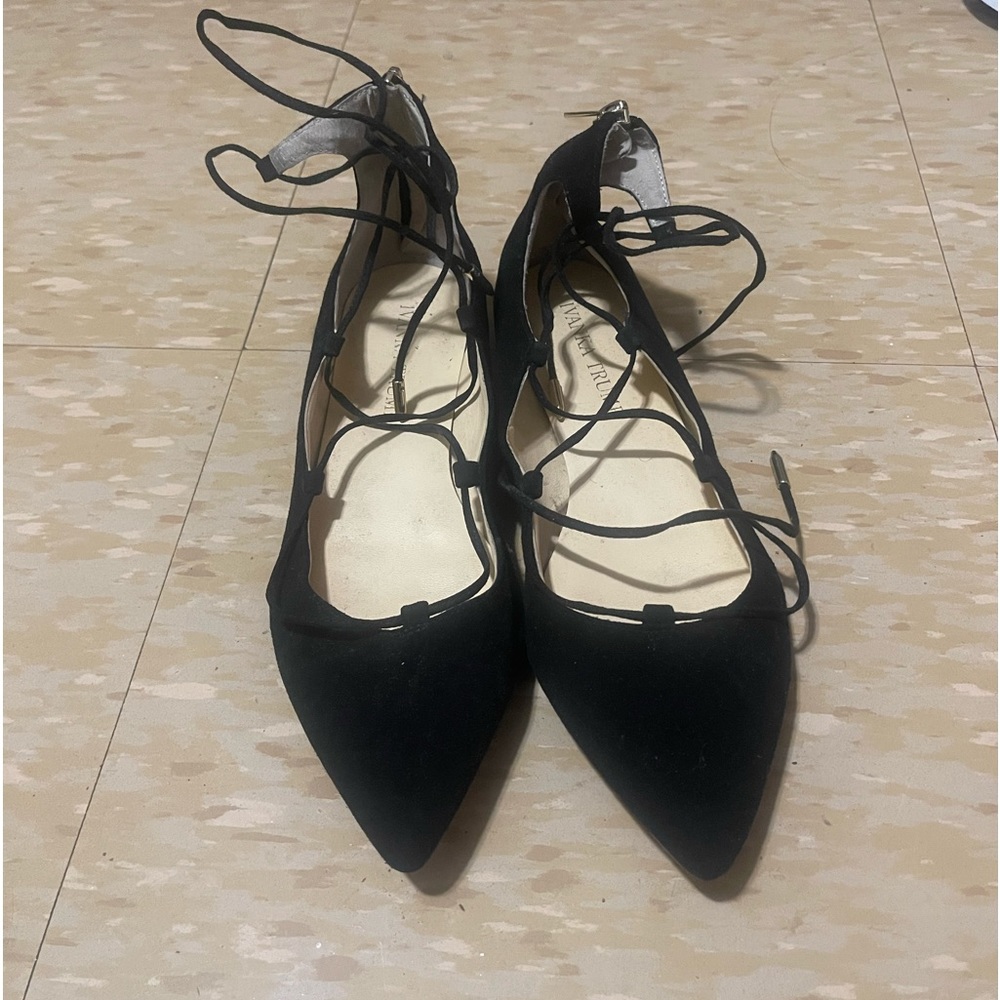 Size 6.5 black lace up flats